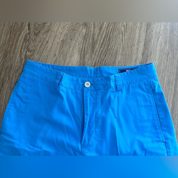 Vineyard Vines 7 inch Island Shorts - Hull Blue - Picture 2 of 7